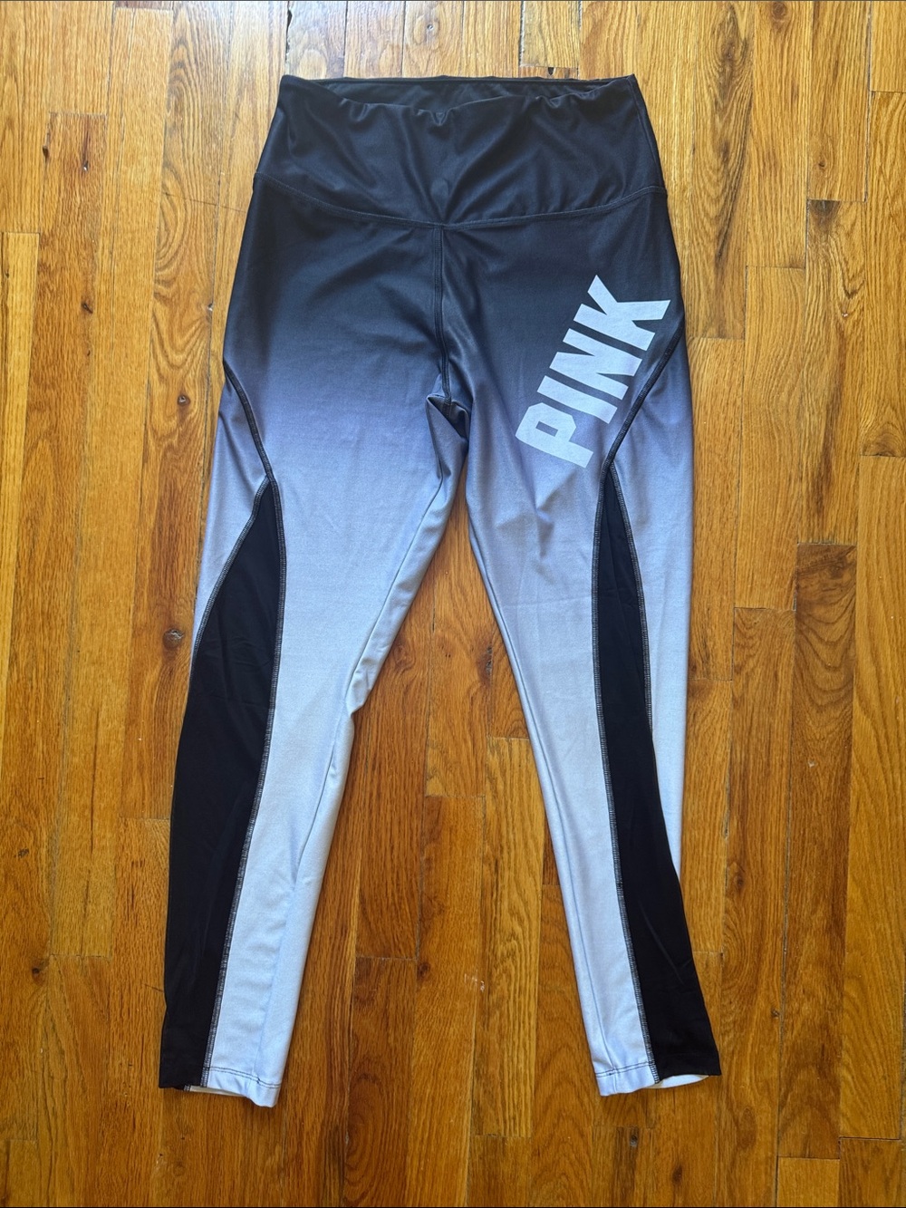 PINK Victoria's SecretOmbre Black to Gray Performance Leggings